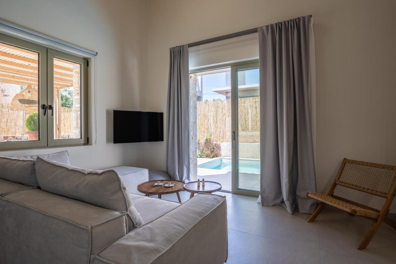 Papadria Villas - Modern Luxury Villas Near Kathisma Beach Τσουκαλάδες Εξωτερικό φωτογραφία
